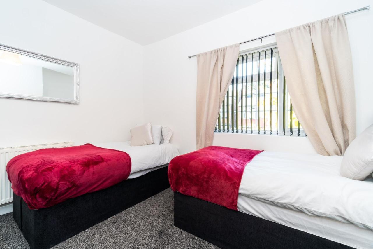Villa Spacious 2 Bed House With Free On Street Parking Birmingham Exterior foto