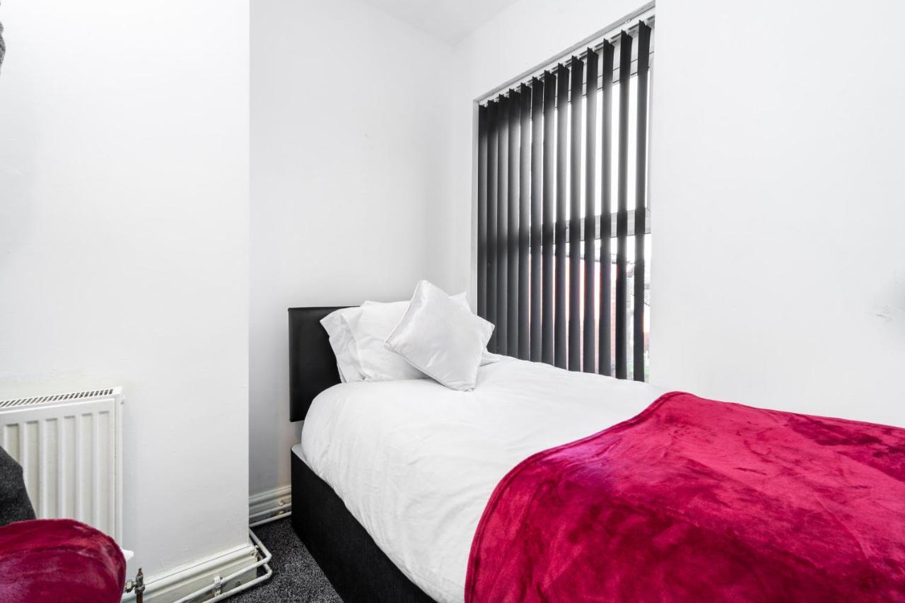 Villa Spacious 2 Bed House With Free On Street Parking Birmingham Exterior foto